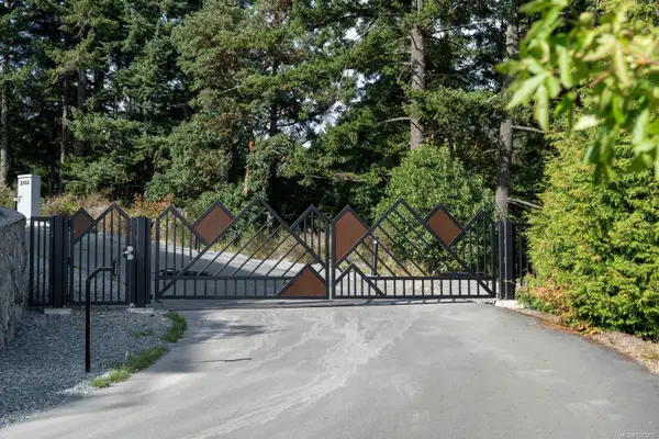 Langford, BC V9B 0G4,2332 Copper Rock Crt #101