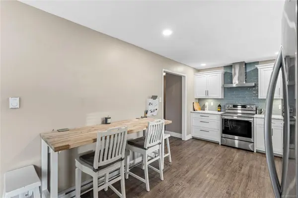 Parksville, BC V9P 1B8,750 Bradbury Ave