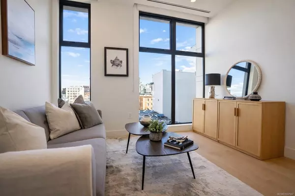 Victoria, BC V8W 0G5,888 Government St #503