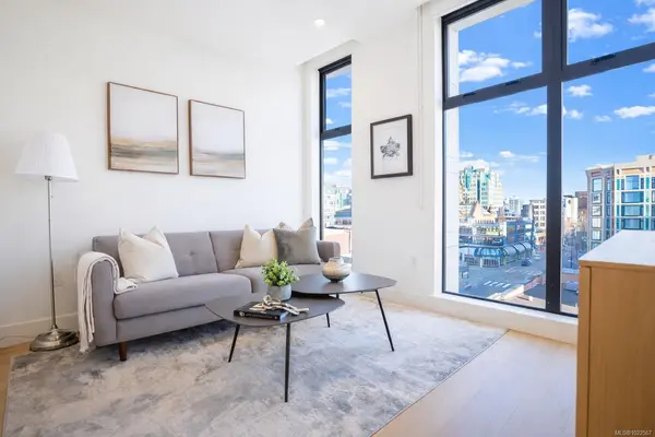 Victoria, BC V8W 0G5,888 Government St #503