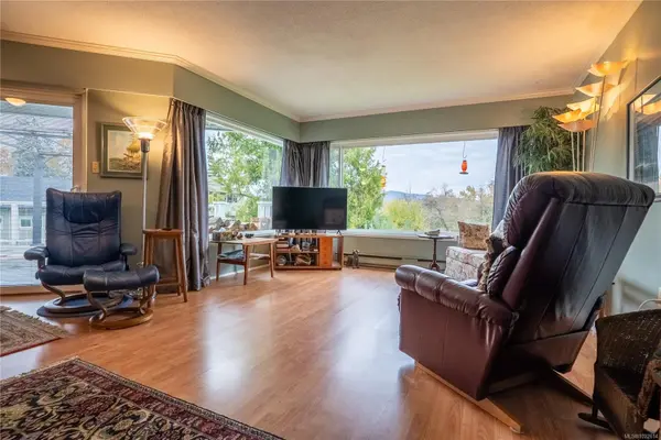 Duncan, BC V9L 5R2,6327 Lansdowne Pl