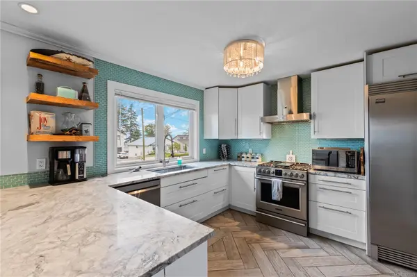 Campbell River, BC V9W 1J9,1368 Galerno Rd