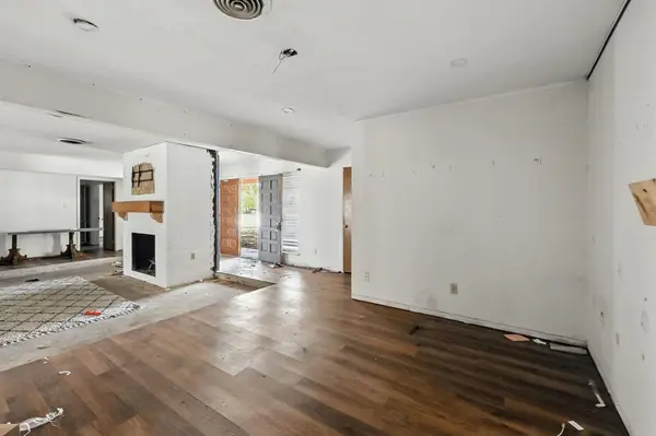 Denton, TX 76209,2304 Royal Acres Drive