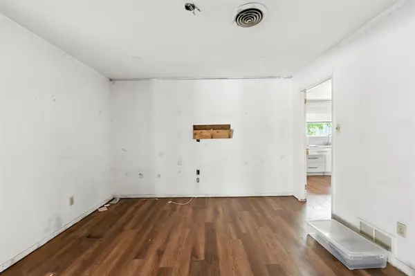 Denton, TX 76209,2304 Royal Acres Drive