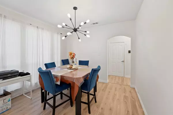 Fort Worth, TX 76131,5921 Ash Flat Drive