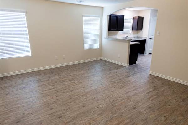 Ennis, TX 75119,1701 Swallow Drive