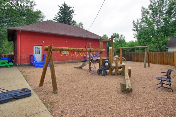 Colorado Springs, CO 80906,1015 W Cheyenne RD