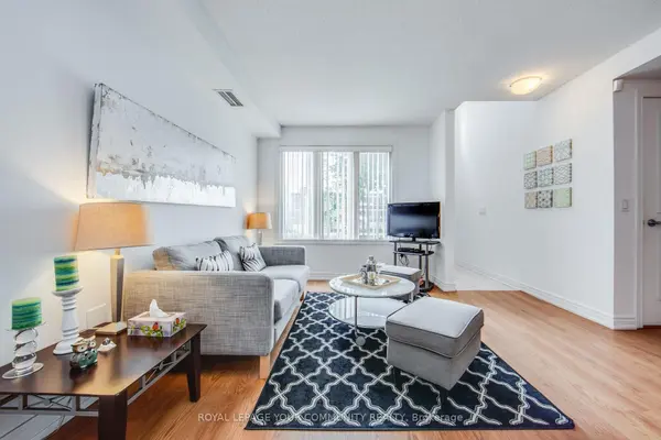 Toronto C11, ON M4G 4J8,130 Vanderhoof AVE #101