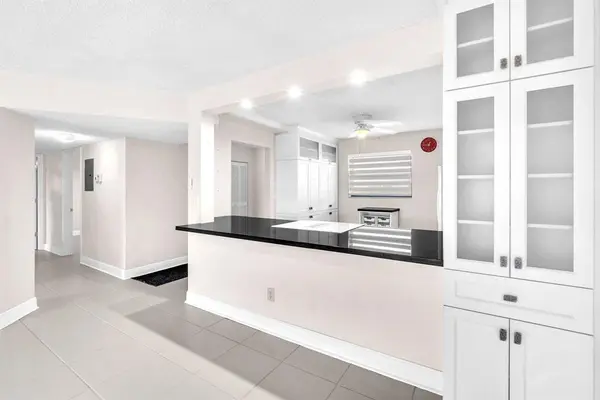 4930 E Sabal Palm Blvd #414, Tamarac, FL 33319