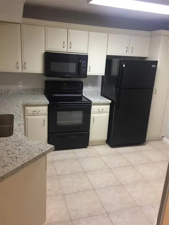 Coral Springs, FL 33067,8721 WILES ROAD #102