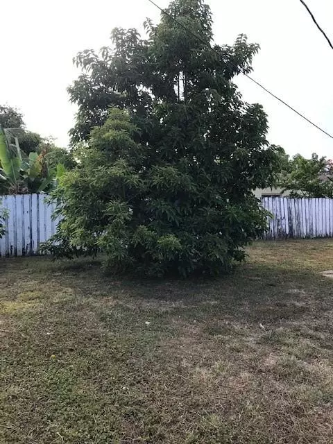 North Miami Beach, FL 33162,1960 NE 173rd st