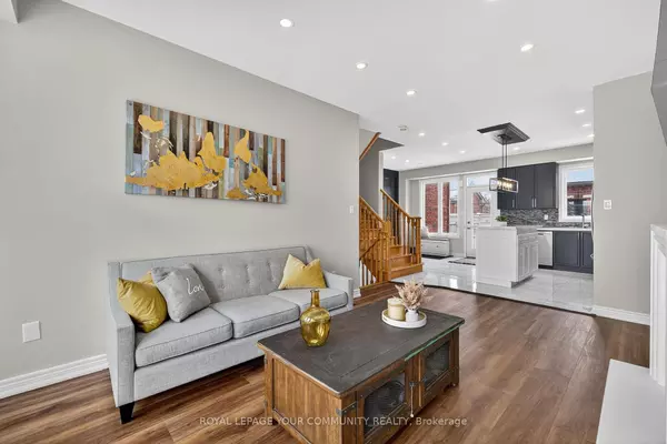 Aurora, ON L4G 0B8,193 Zokol DR