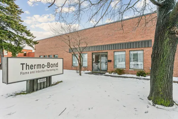 Mississauga, ON L4W 2X8,1020 Stacey CT