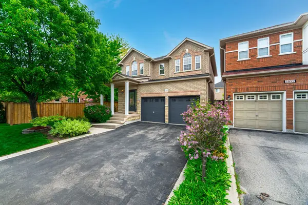Mississauga, ON L5M 7H4,3896 Bloomington CRES