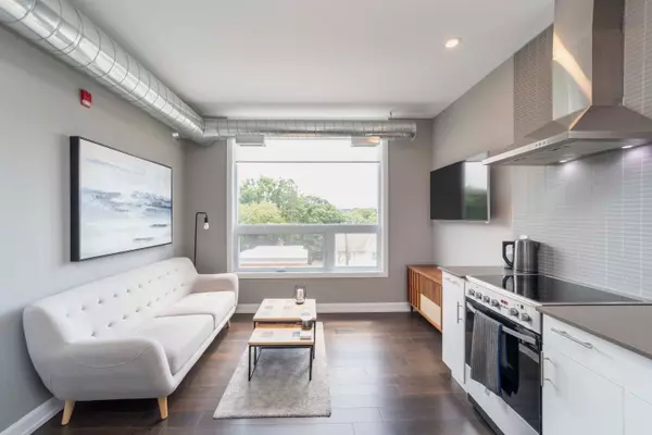 Glebe - Ottawa East And Area, ON K1S 5W6,150 Greenfield AVE #503