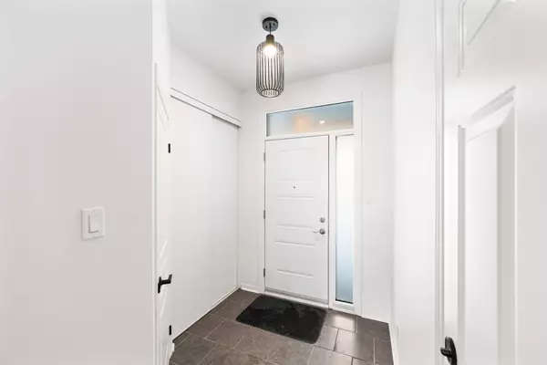 Kanata, ON K2K 3C1,32 Bishops Mills WAY