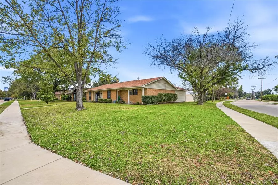 2135 Bamboo Street, Mesquite, TX 75150