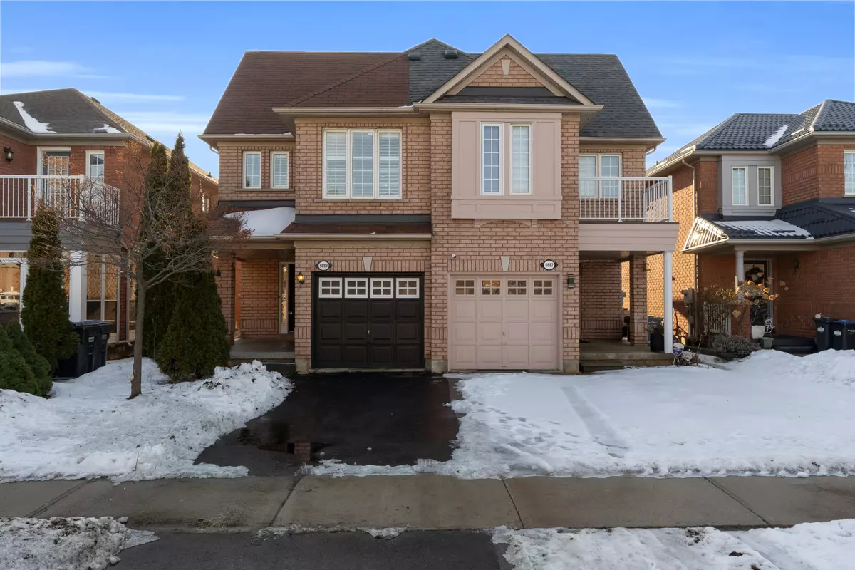 Mississauga, ON L5M 6Y7,5689 Margarita CRES