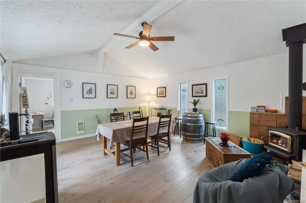 Qualicum Beach, BC V9K 2G9,3872 Island Hwy W