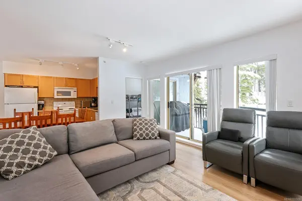 Courtenay, BC V9J 1L0,1280 Alpine Rd #411