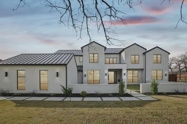 310 Shady Oaks Drive, Southlake, TX 76092