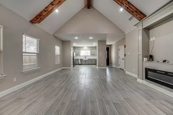 Granbury, TX 76048,5858 Black Pine Circle