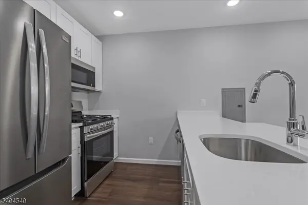 Bloomfield Twp., NJ 07003,224 Broad St Unit 203 #203