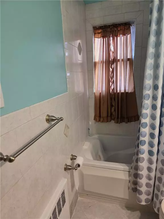 Jamaica, NY 11434,16342 145th RD #2