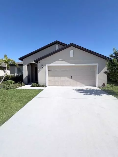 Fort Pierce, FL 34947,1522 Merriment Way