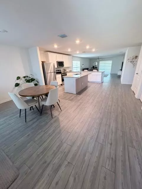 Fort Pierce, FL 34947,1522 Merriment Way