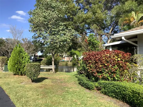 Margate, FL 33063,4765 S Hemingway Cir #68