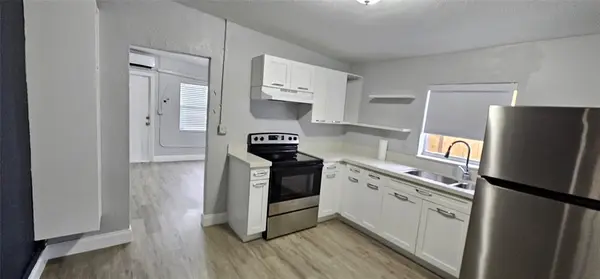 Pompano Beach, FL 33069,750 NW 17th Ter #1