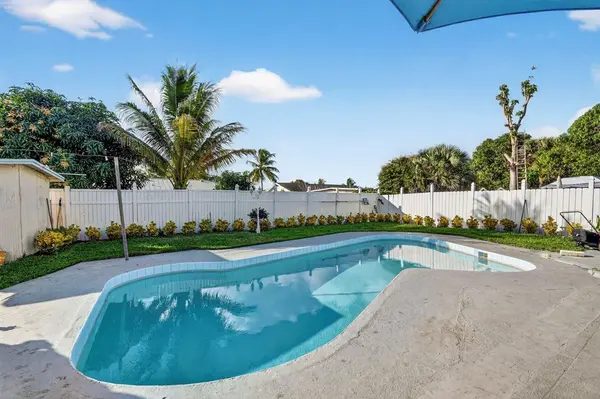 Greenacres, FL 33463,5590 S 35th Ct