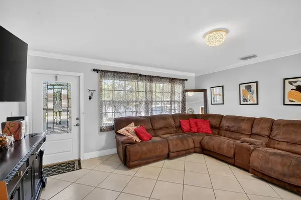 Greenacres, FL 33463,5590 S 35th Ct