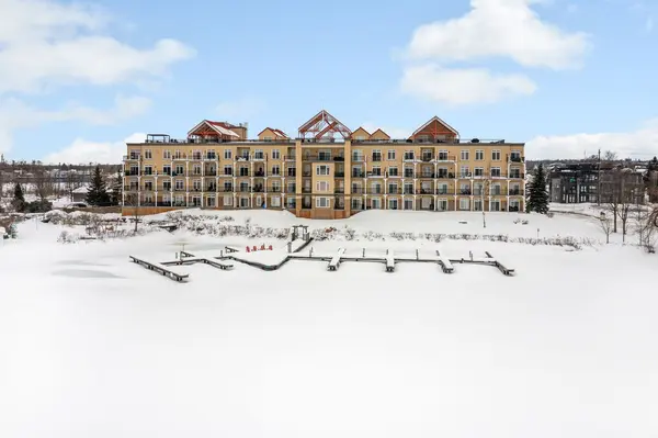 140 Cedar Island RD #312, Orillia, ON L3V 1T1