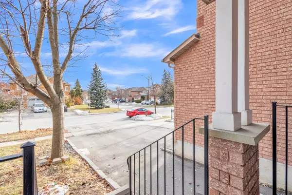 Mississauga, ON L5N 7E3,3865 Allcroft RD