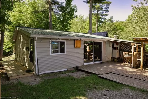 Frontenac, ON K0H 2W0,1119 WILLY'S LN