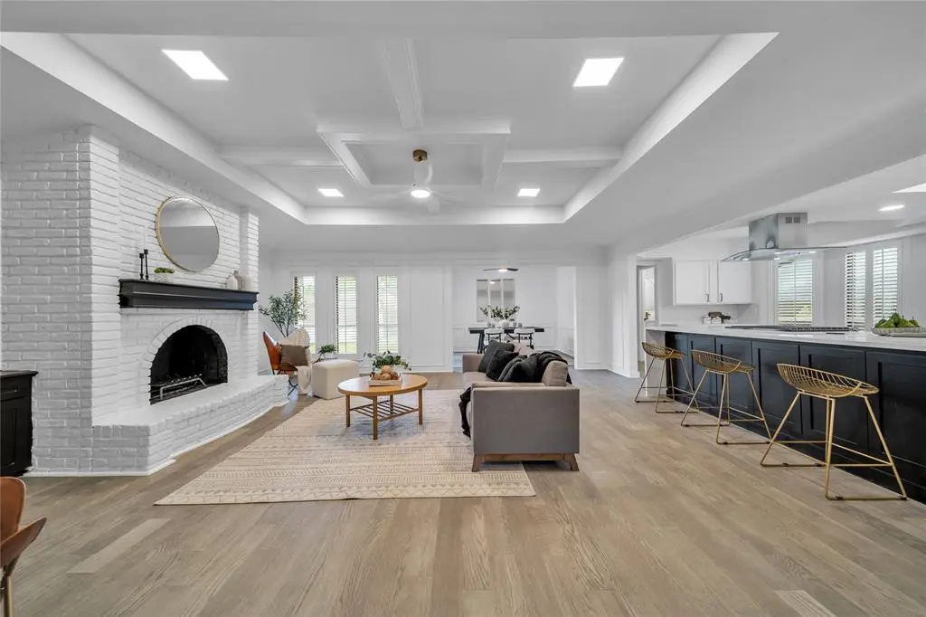 Garland, TX 75043,3217 Oak Hill Drive