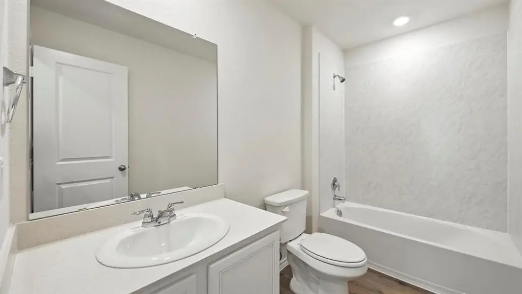 Sherman, TX 75090,932 Jefferson Way