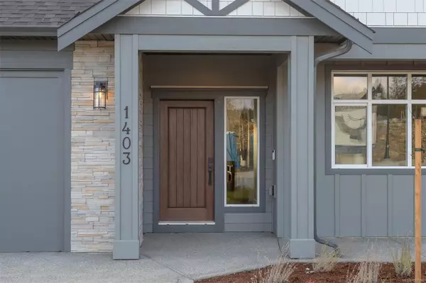 Langford, BC V9B 5N1,1403 Flint Ave