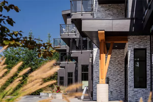 Nanaimo, BC V9T 2H3,4474 Wellington Rd #207