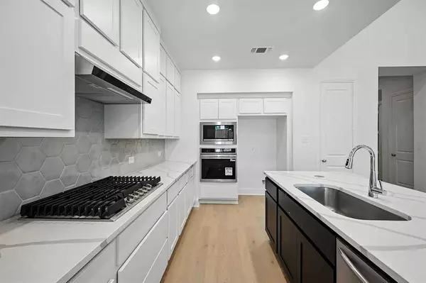 Sherman, TX 75092,413 Heritage Ranch Trail