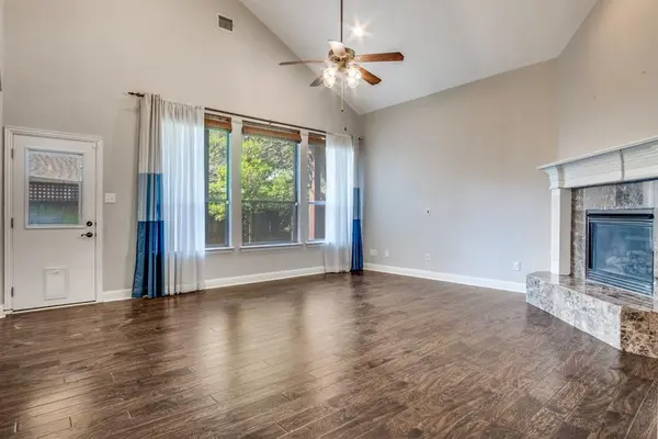 Fort Worth, TX 76116,2612 Waters Edge Lane