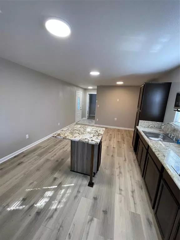 Valley View, TX 76272,110 Crockett Street #A