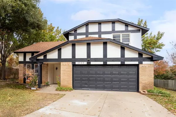 Arlington, TX 76016,3709 Ravenhill Lane