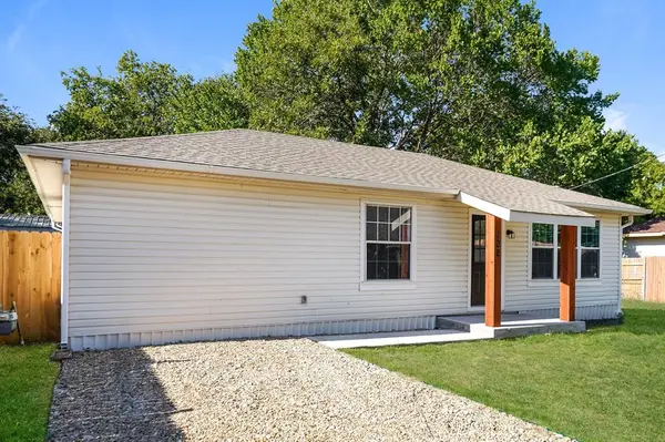 Crandall, TX 75114,102 Barton Street