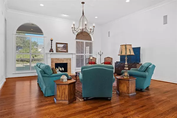 Fort Worth, TX 76132,6600 Meadows West Drive S