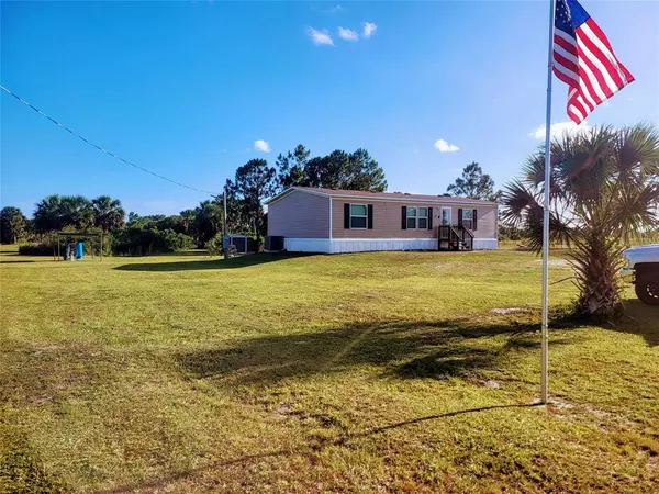 Okeechobee, FL 34972,14562 NW 274th St