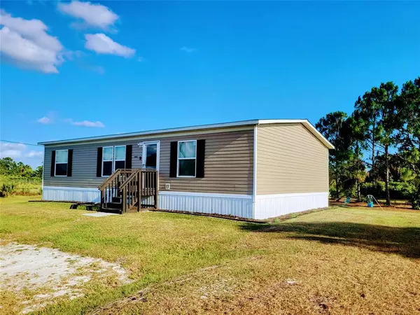 Okeechobee, FL 34972,14562 NW 274th St