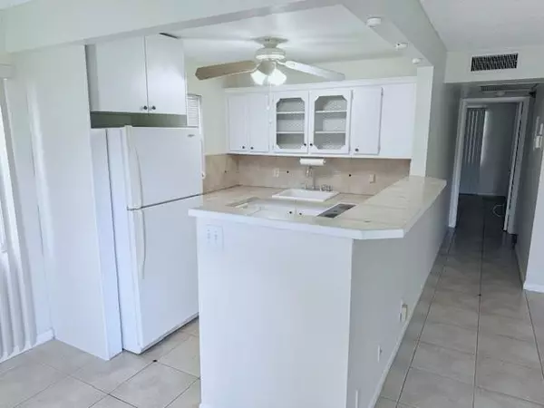Deerfield Beach, FL 33442,85 Tilford E #85